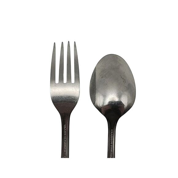 2 Oneida Silver Wm A Rogers Stainless OHS103 Fork 7 1/8" & Teaspoon 6.5" Floral - Picture 7 of 8